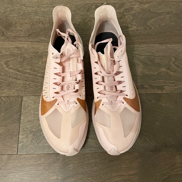 Women’s Nike Zoom Gravity size 10 - Picture 5 of 7
